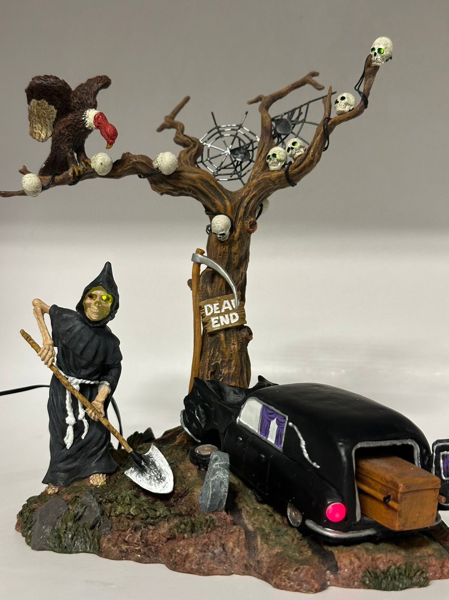 Department 56 - Haunted Hearse - Snow Village Halloween