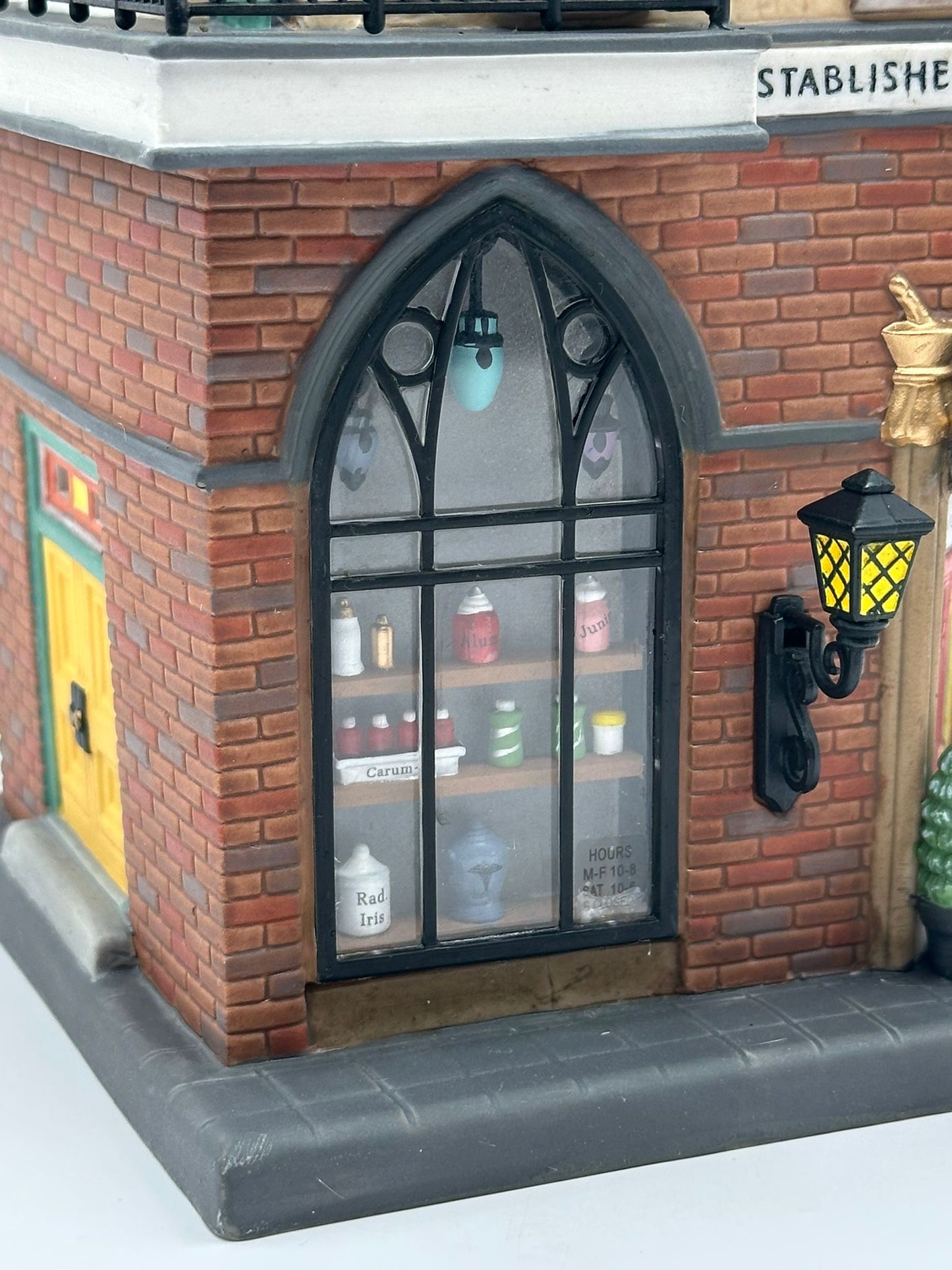 Department 56 - Foster Pharmacy - Christmas in the City