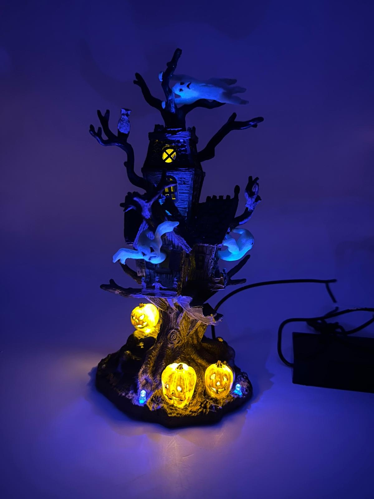 Lemax Spooky Town - Trick-Or-Tree House