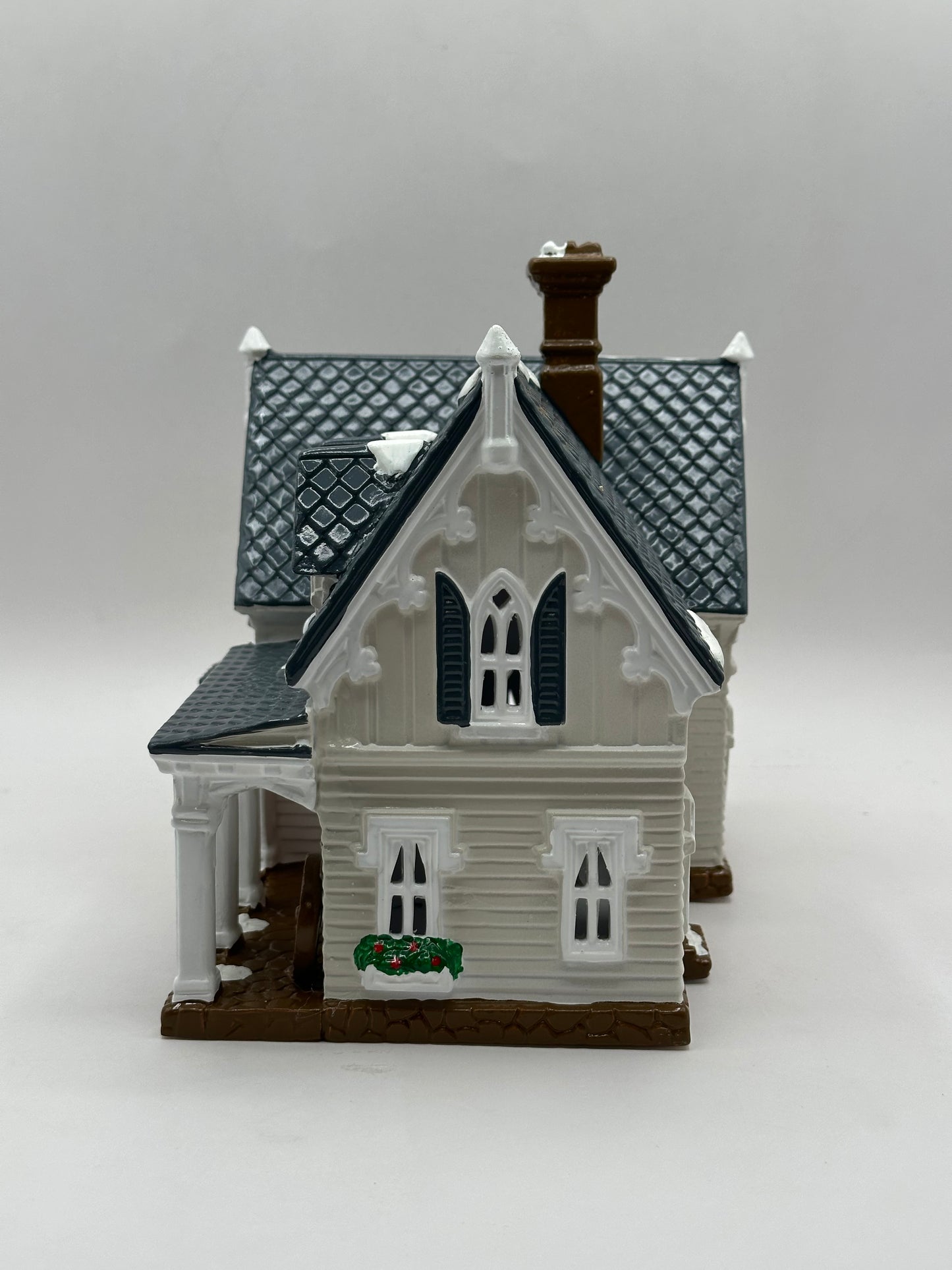 Department 56 - Gothic Farmhouse - Original Snow Village