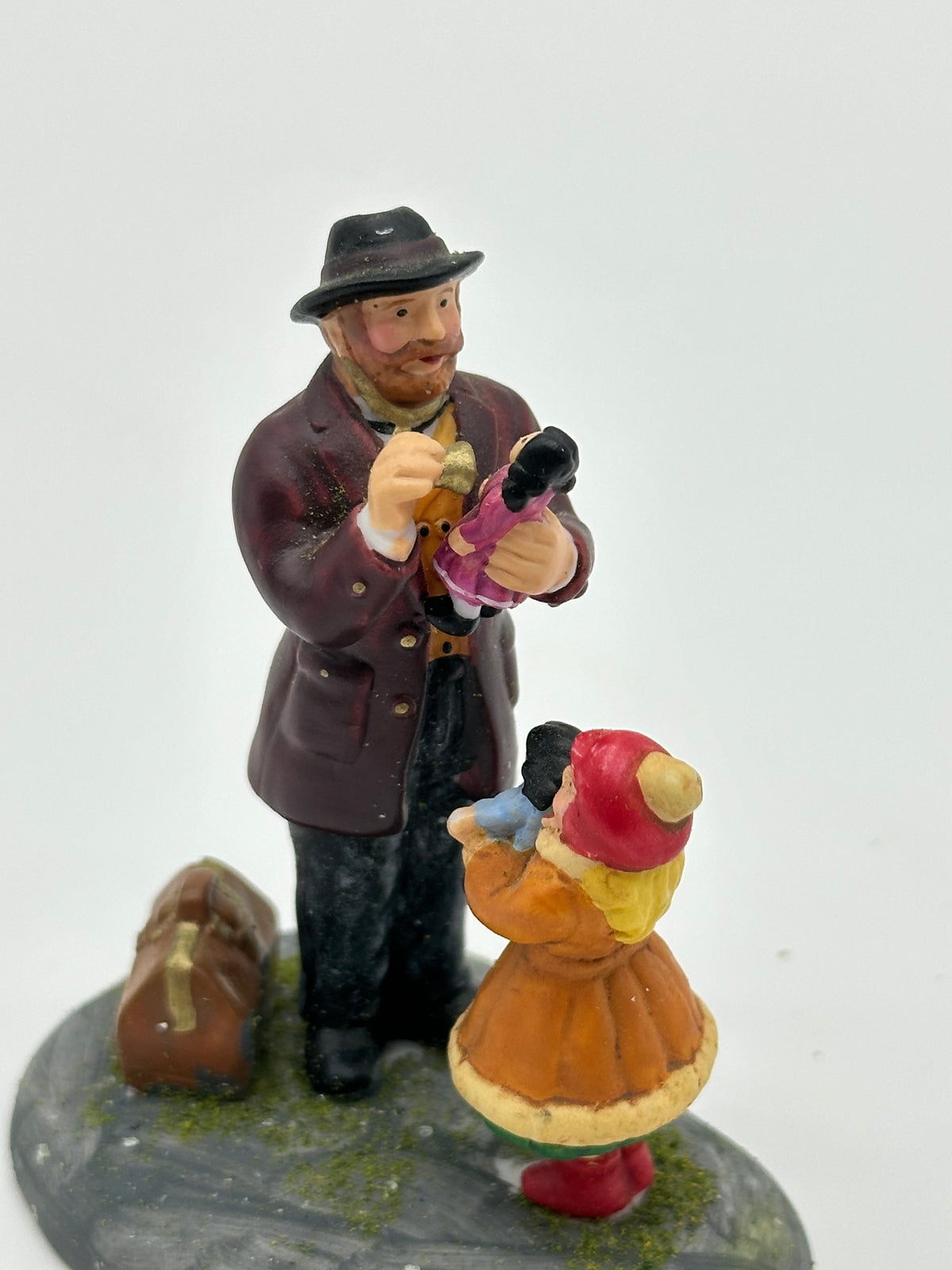 Department 56 - Baby Doll's First Check-Up - New England Village (Base Painted)