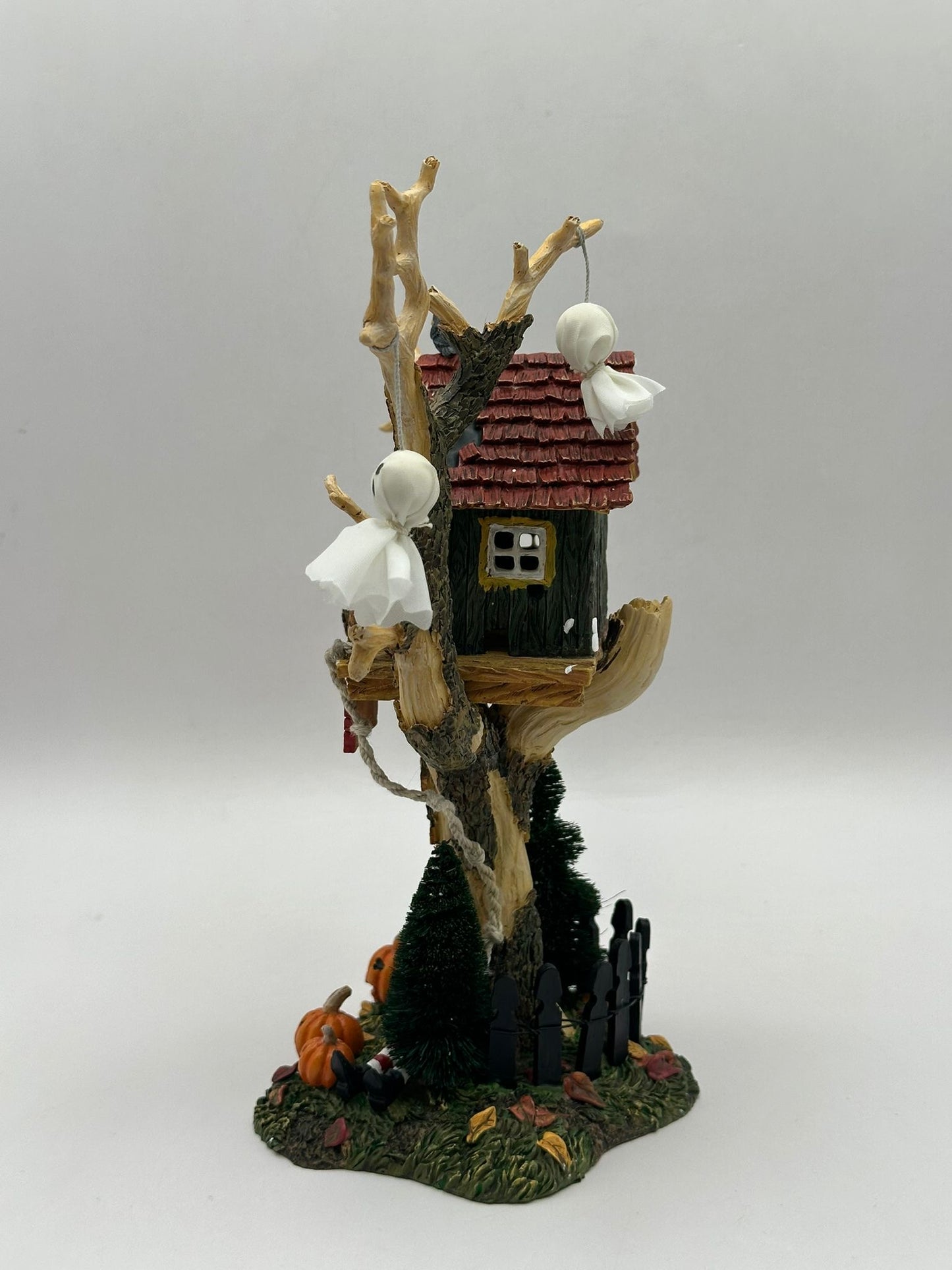 Department 56 - Haunted Tree House - Snow Village Halloween