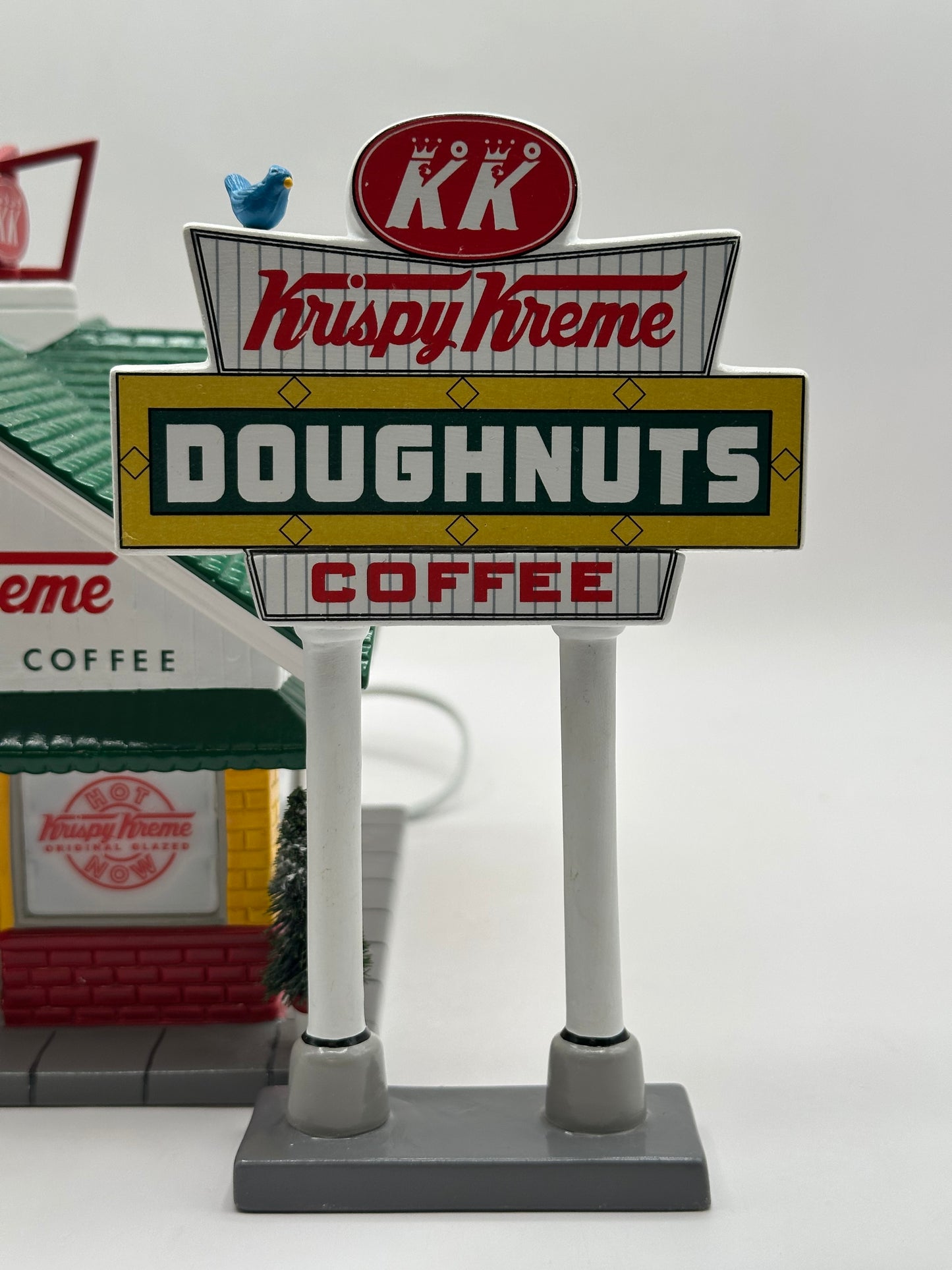 Department 56 - Krispy Kreme Doughnut Shop - Original Snow Village