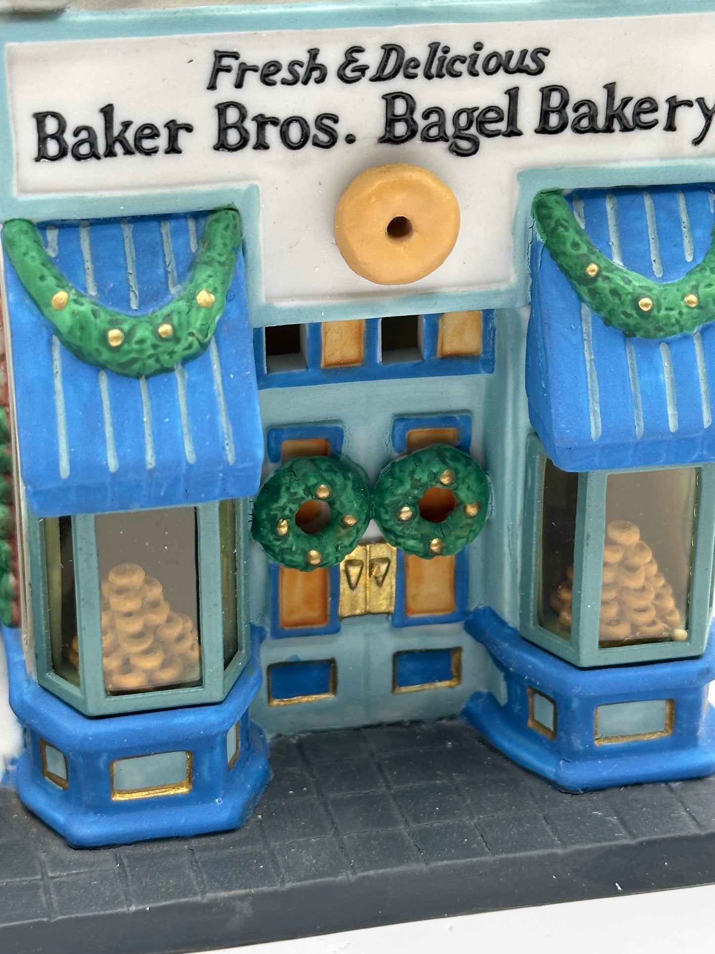Department 56 - Baker Bros. Bagel Bakery - Christmas in the City