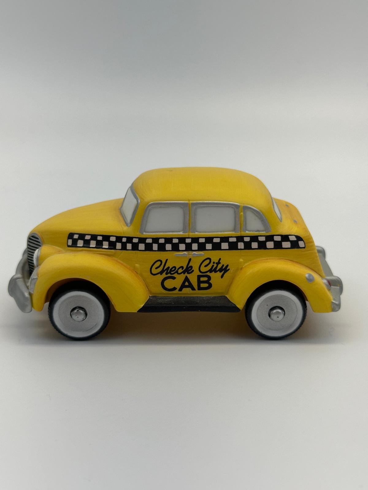 Department 56 - Hailing A Cab - Christmas in the City