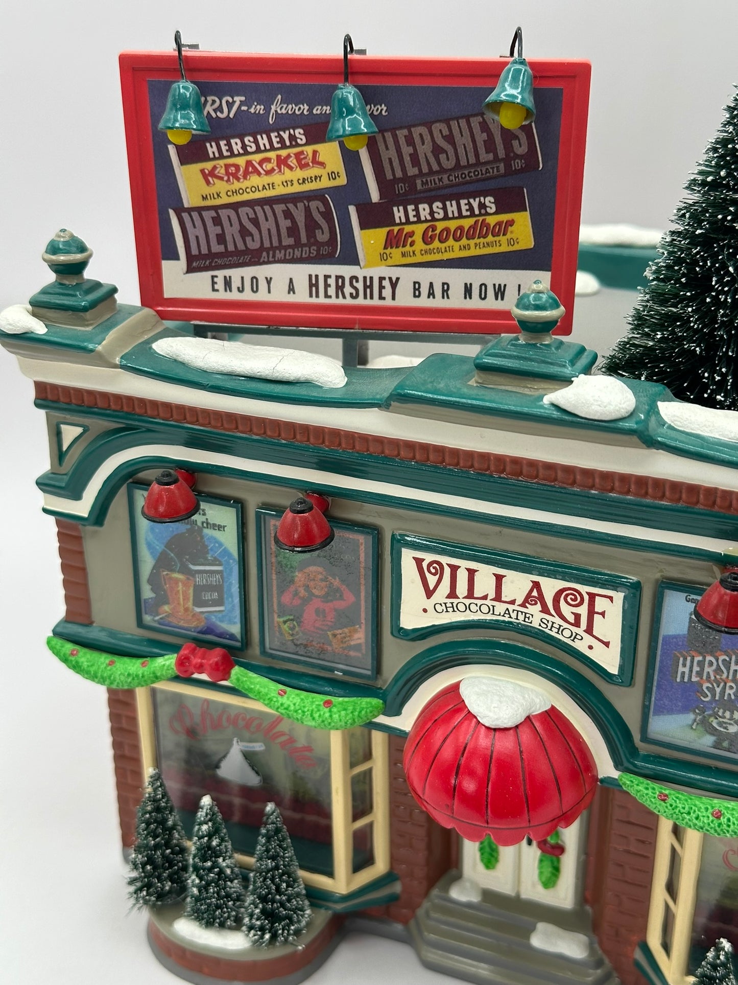 Department 56 - Hershey's Chocolate Shop - Original Snow Village
