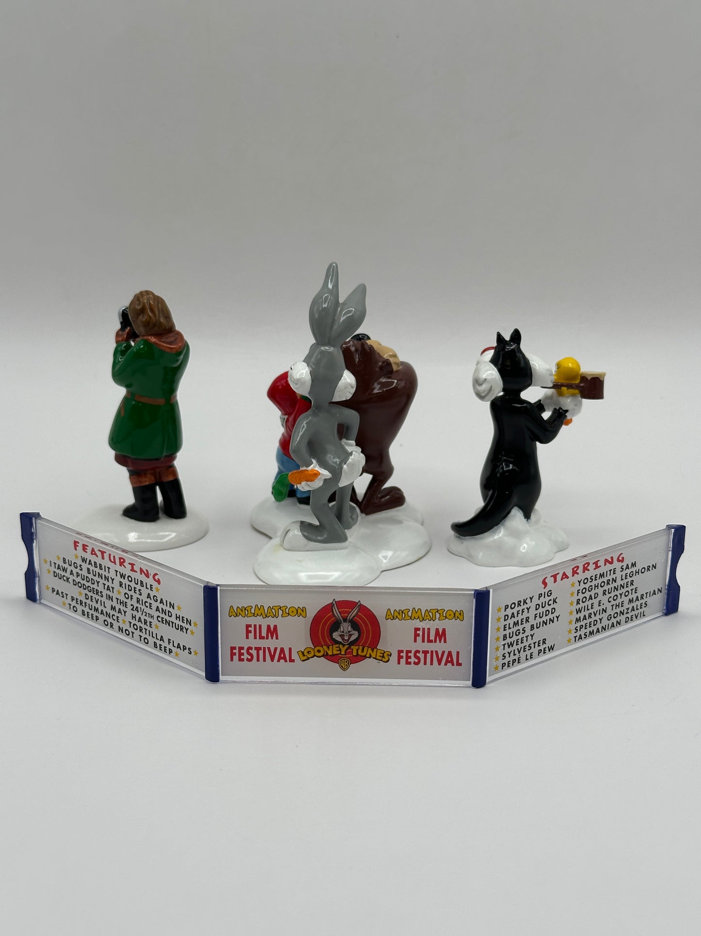 Department 56 - The Looney Tunes Animation Film Festival - Original Snow Village