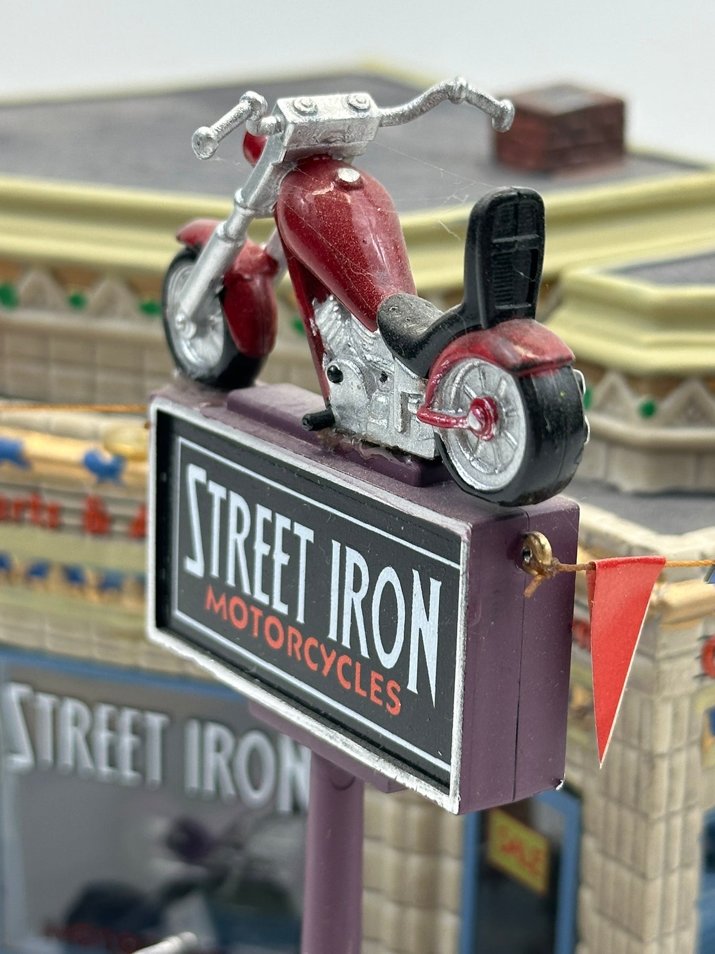 Street Iron Motorcycles | Lemax