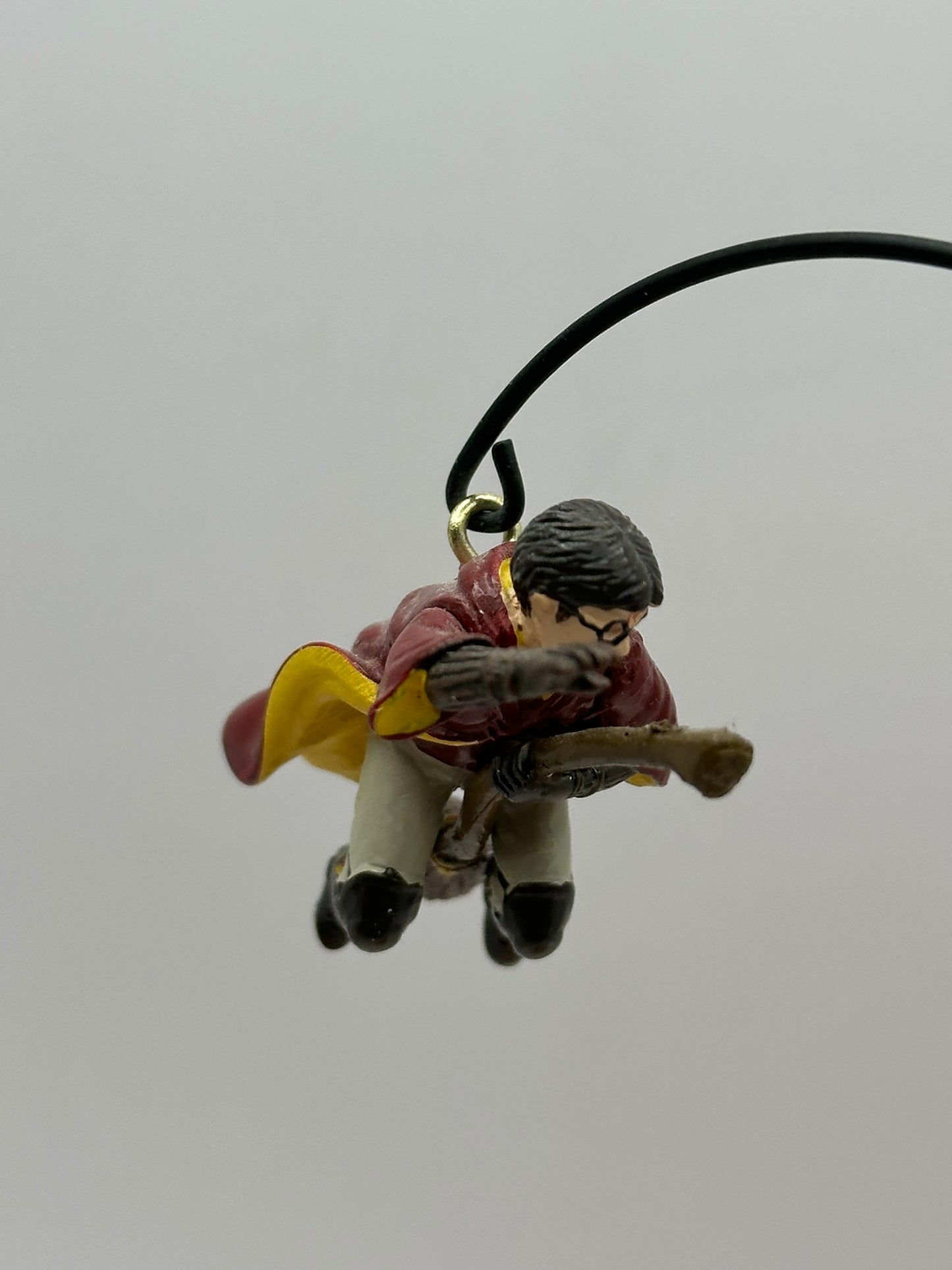 Department 56 - Chasing The Snitch - Harry Potter