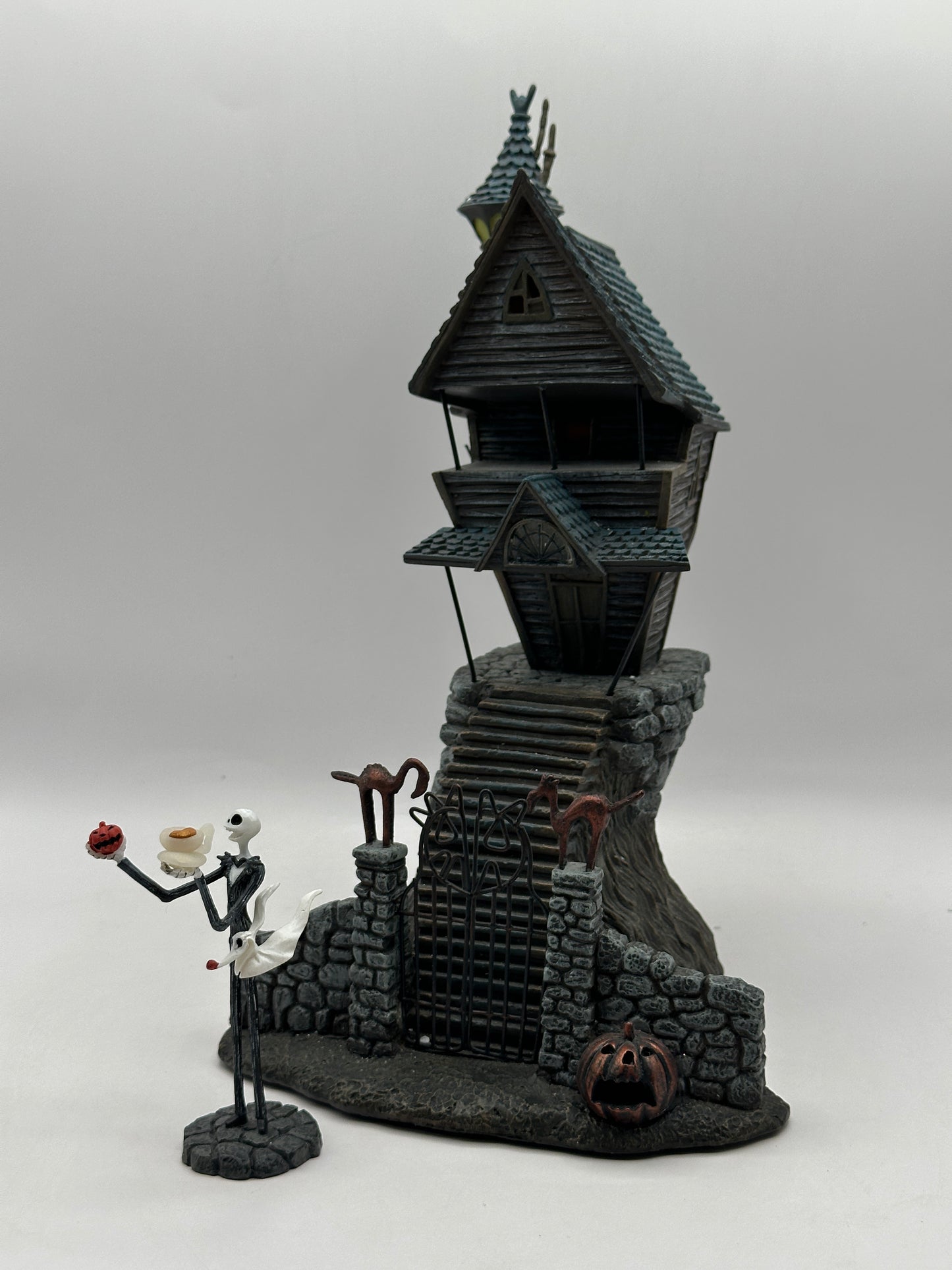 Department 56 - Jack Skellington's House - The Nightmare Before Christmas