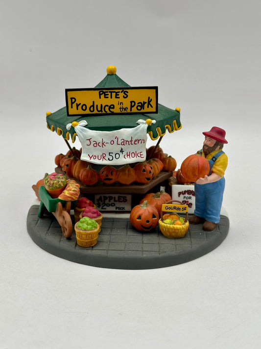 Department 56 - Pumpkins In The Park - Christmas in the City (Halloween)