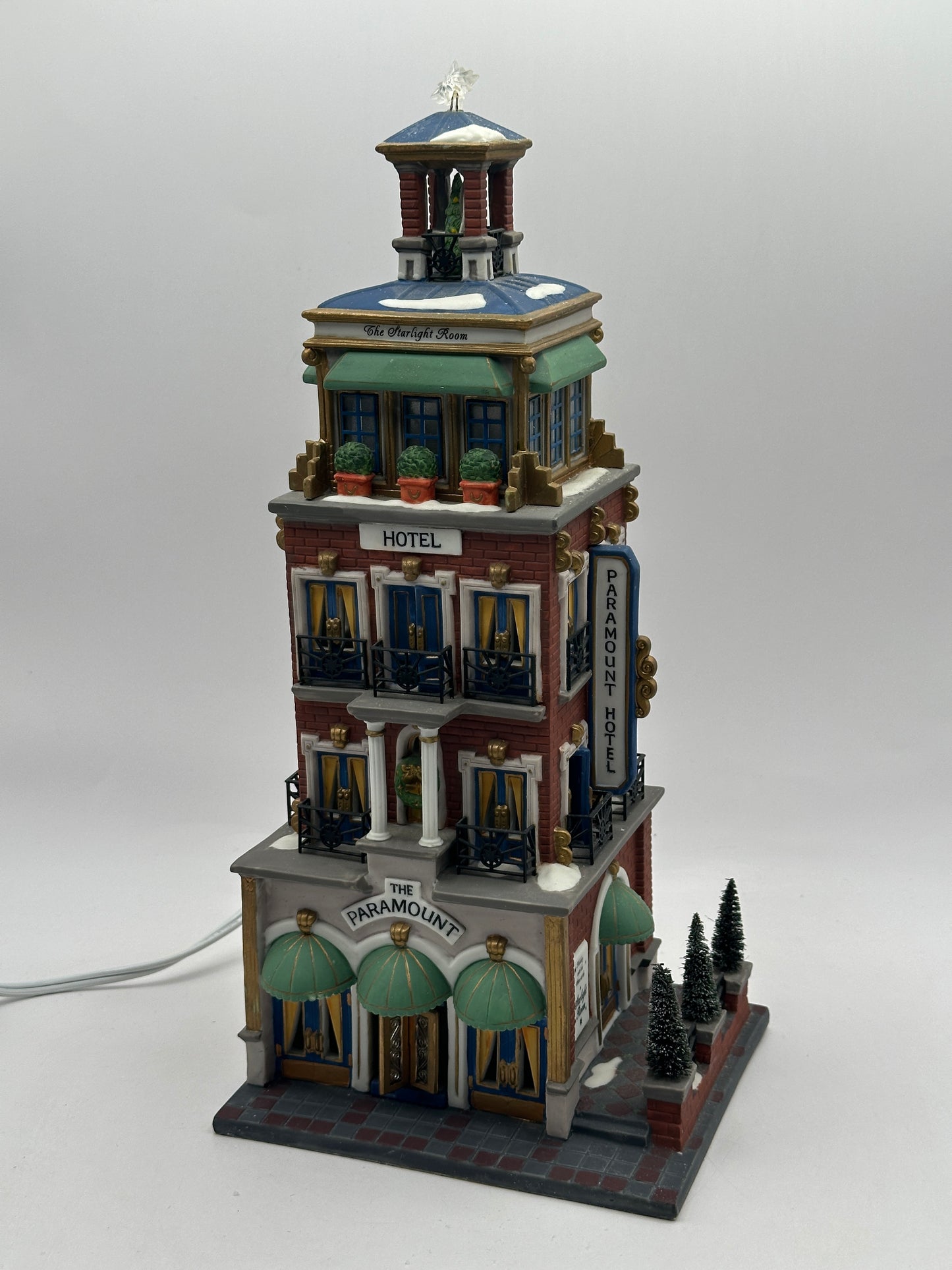 Department 56 - Paramount Hotel - Christmas in the City