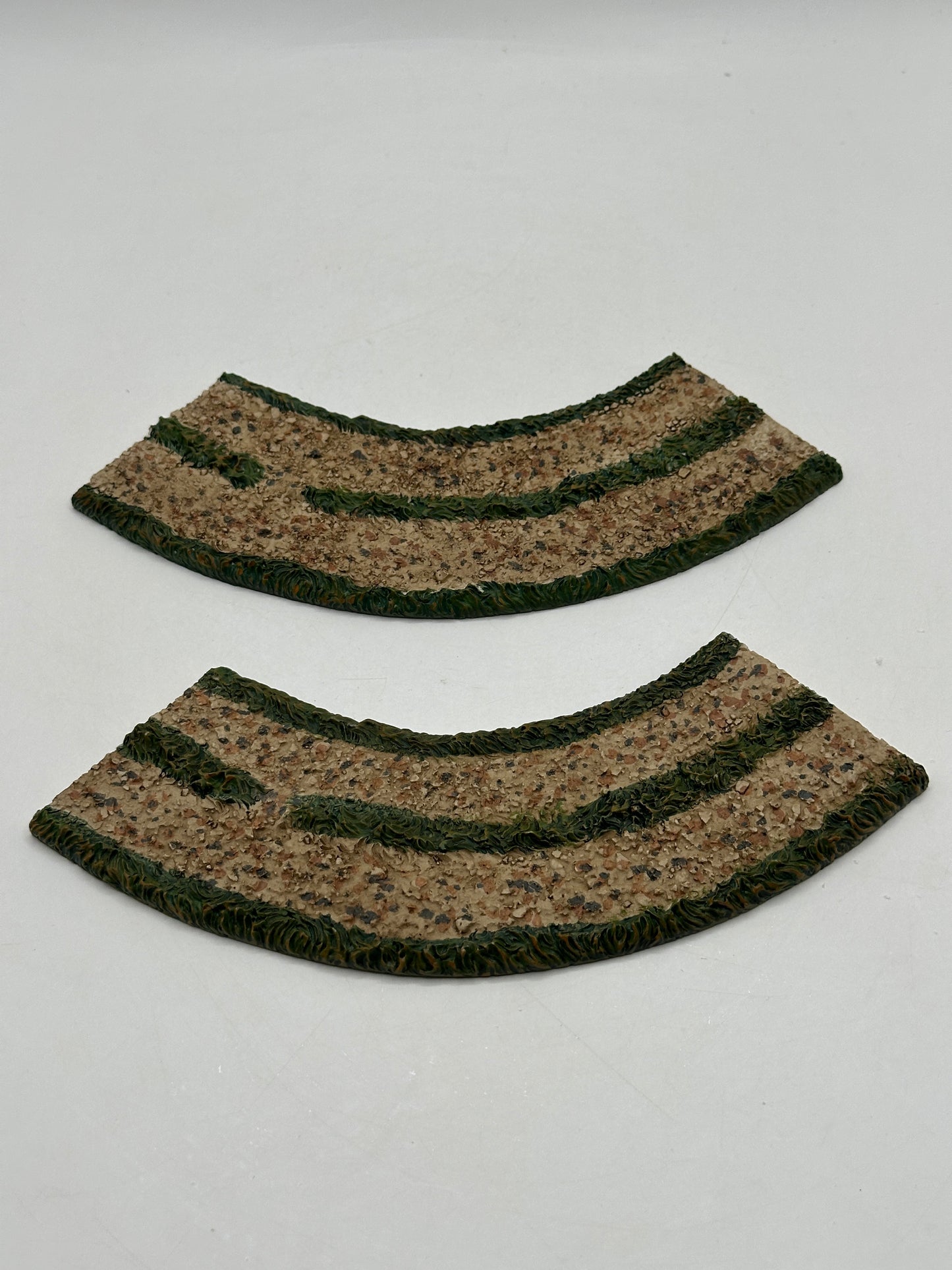 Department 56 - Woodland Road, Curved (Set of 2) - Village Accessories