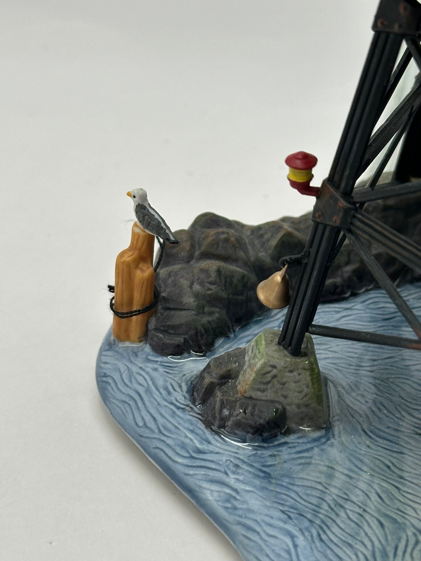 Department 56 - Breakers Point Lighthouse - New England Village