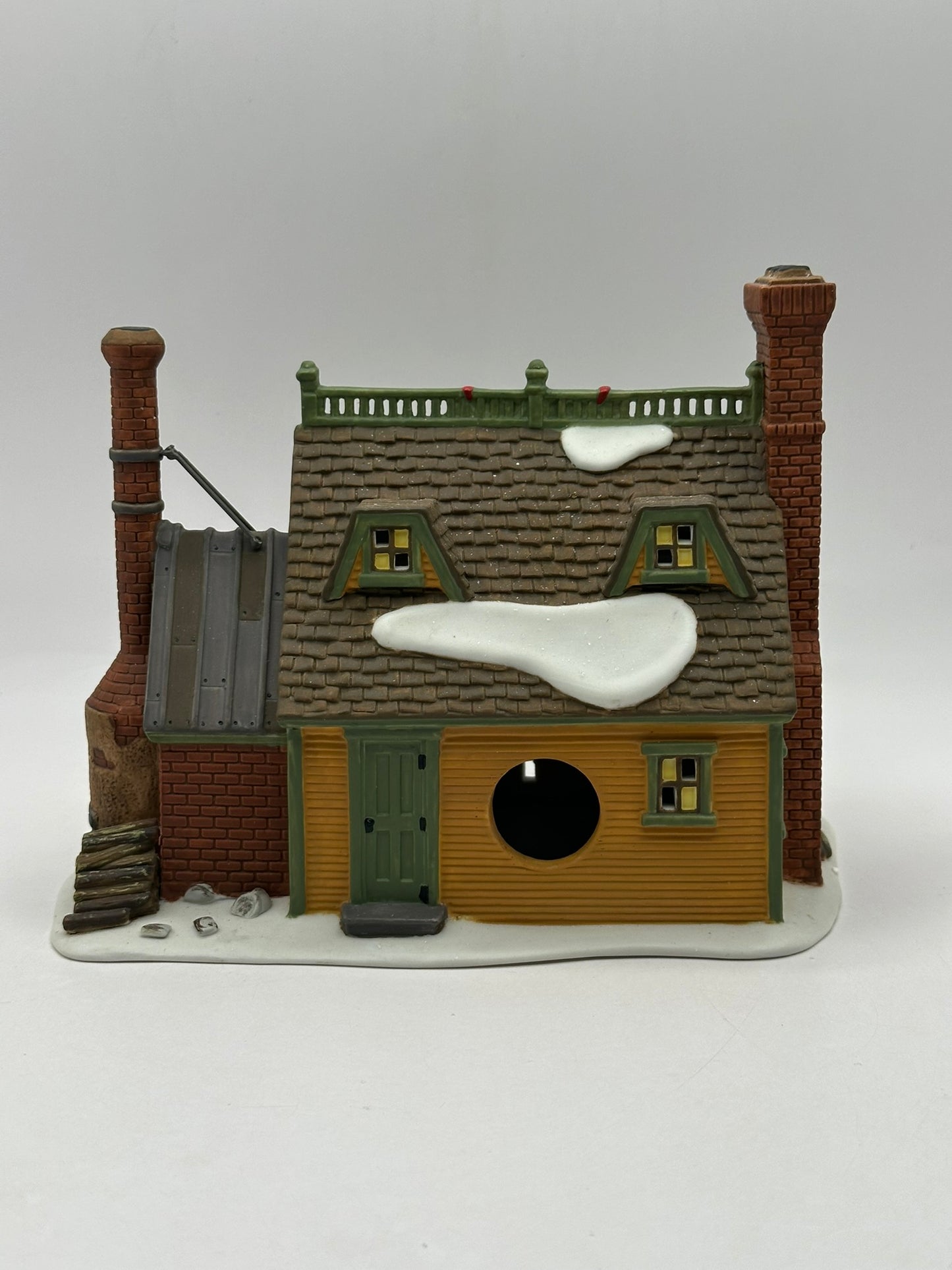 Department 56 - East Willet Pottery - New England Village