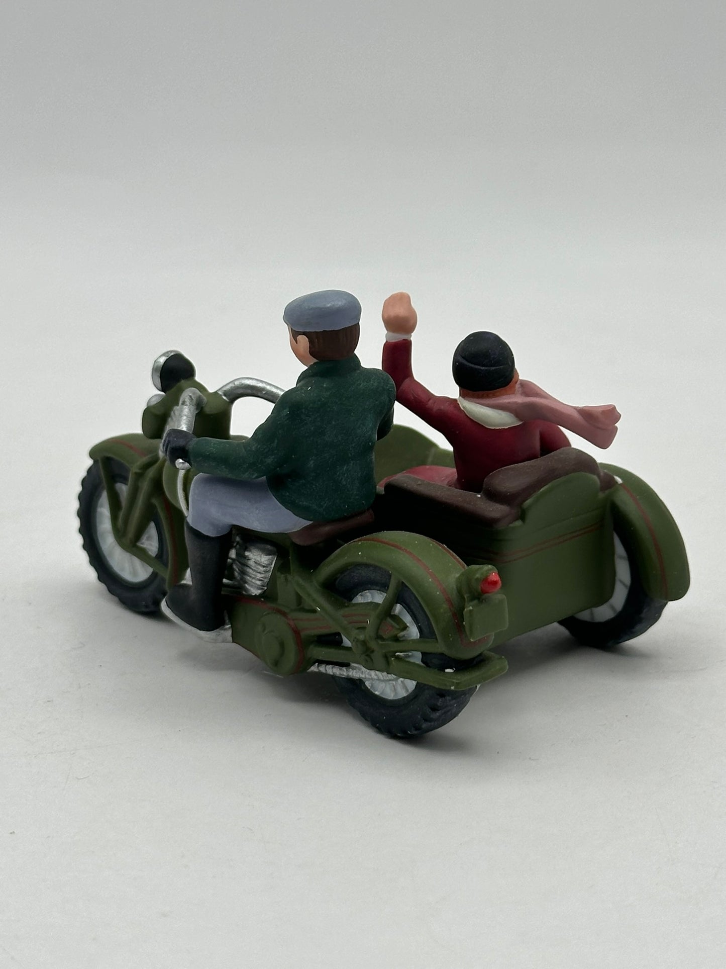 Department 56 - 1930 Harley-Davidson VL With Sidecar (Harley-Davidson) - Christmas in the City