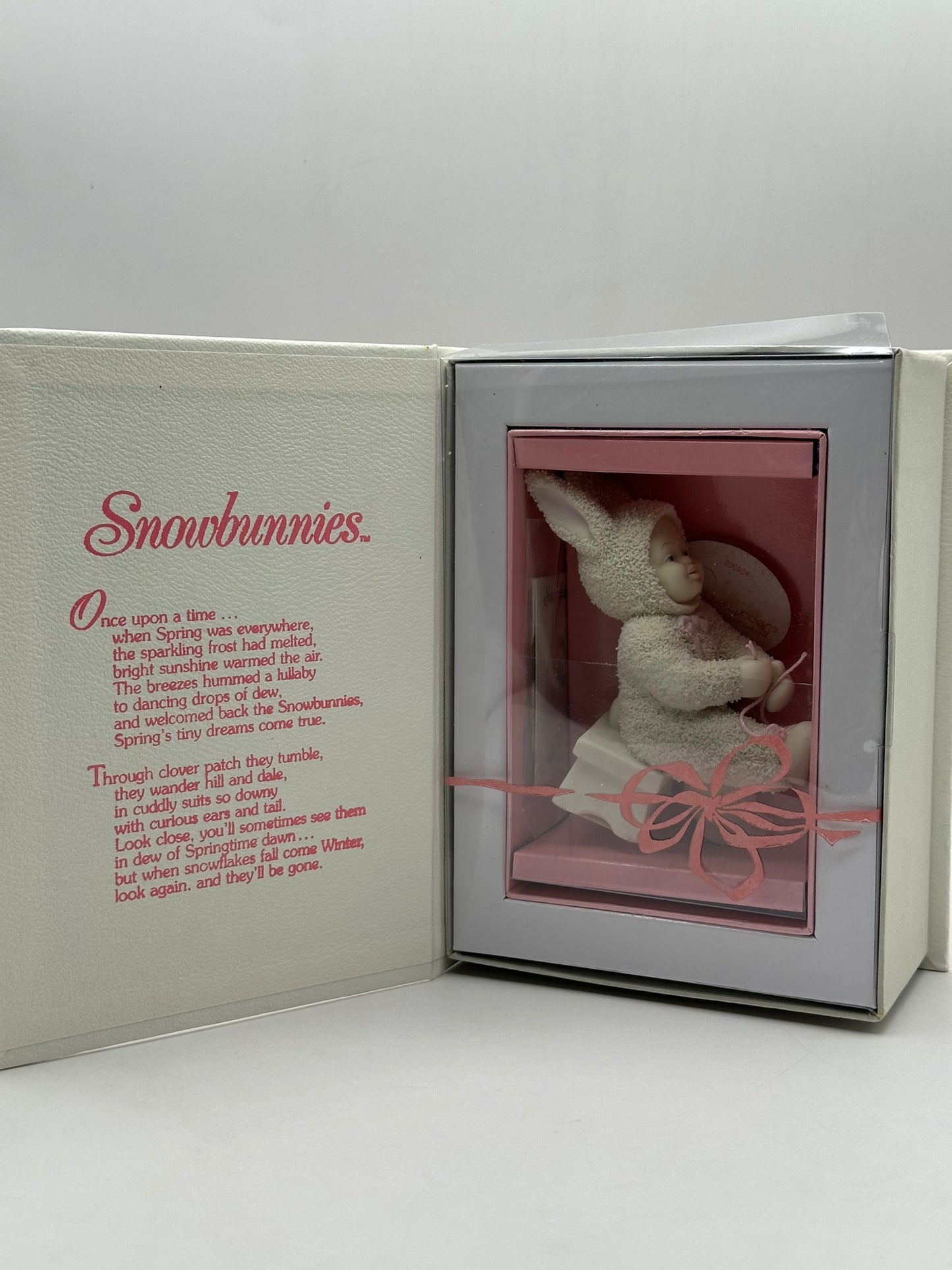 I Can Do It Myself - Easter 1998 - Department 56 Snowbunnies