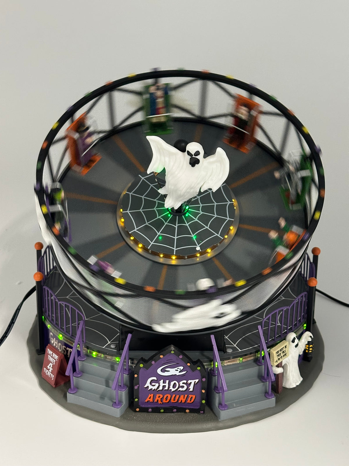 Lemax Spooky Town - Ghost Around