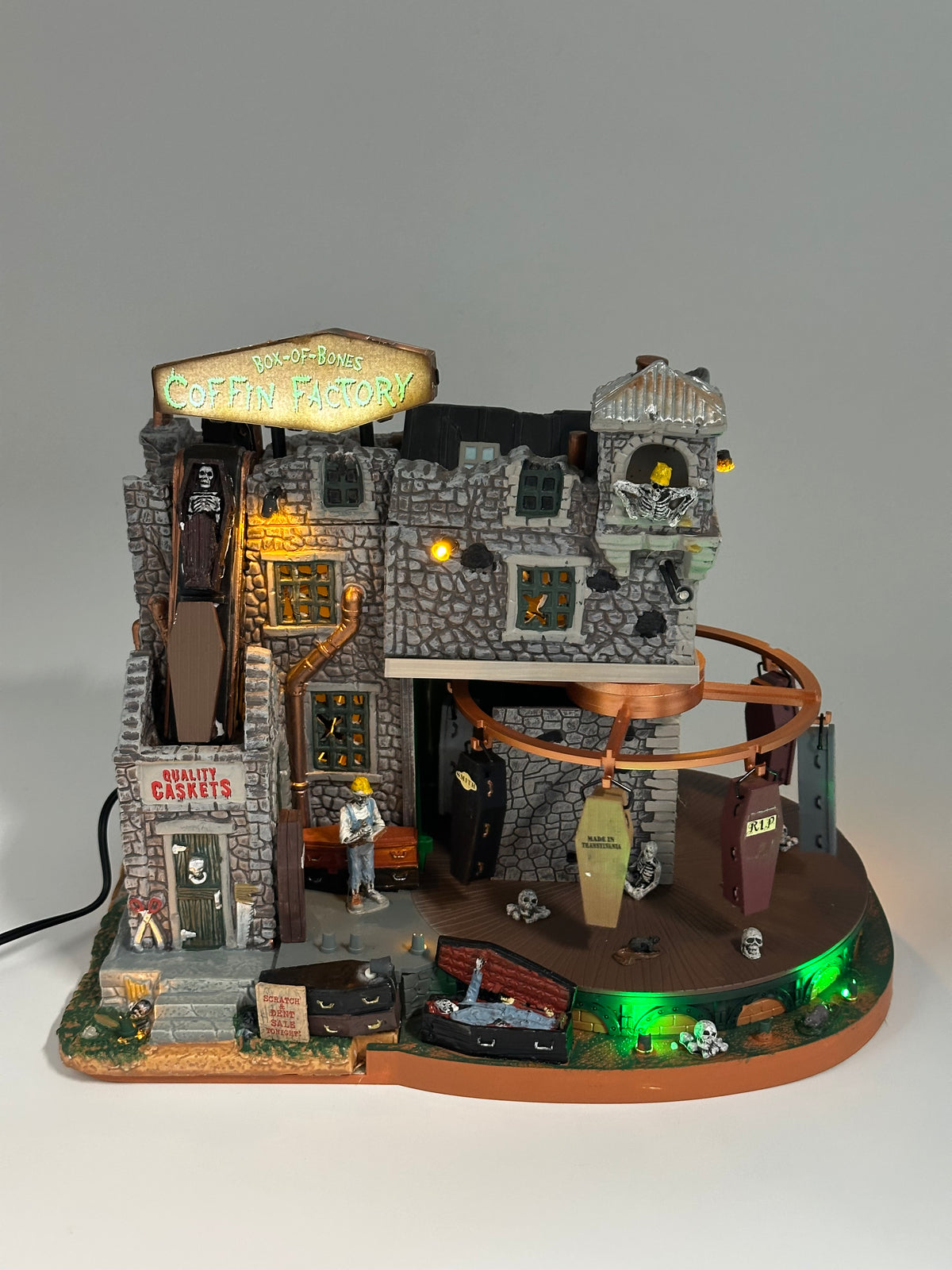 Lemax Spooky Town - Box-Of-Bones Coffin Factory