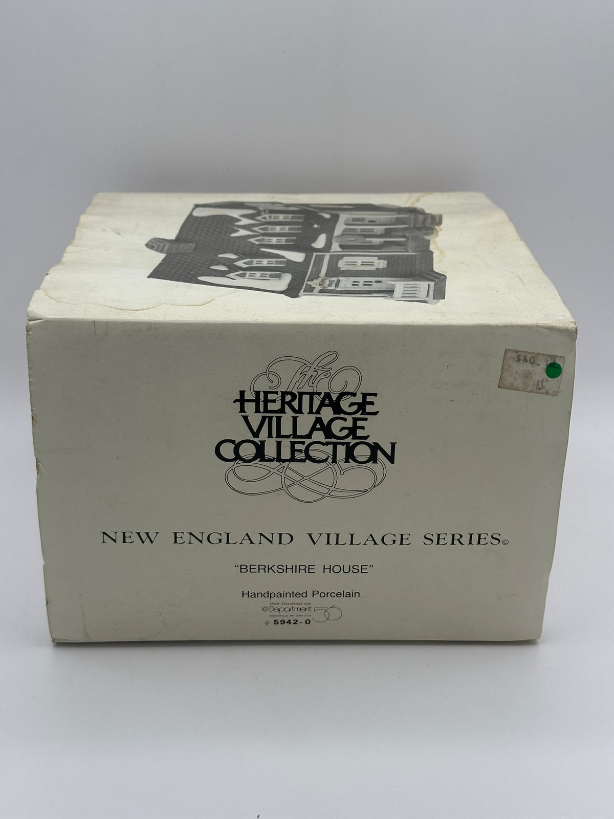 Department 56 - Berkshire House - New England Village