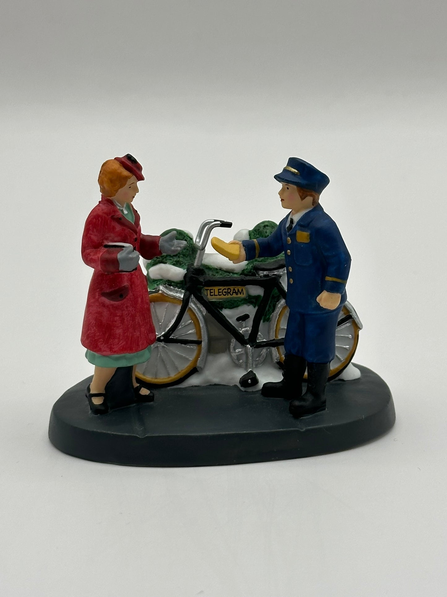 Department 56 - Your Telegram, Ma'am - Christmas in the City
