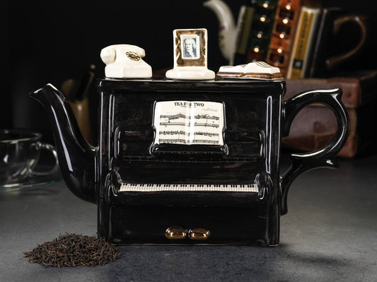Carters of Suffolk - Piano (Black)  - Handmade Teapot