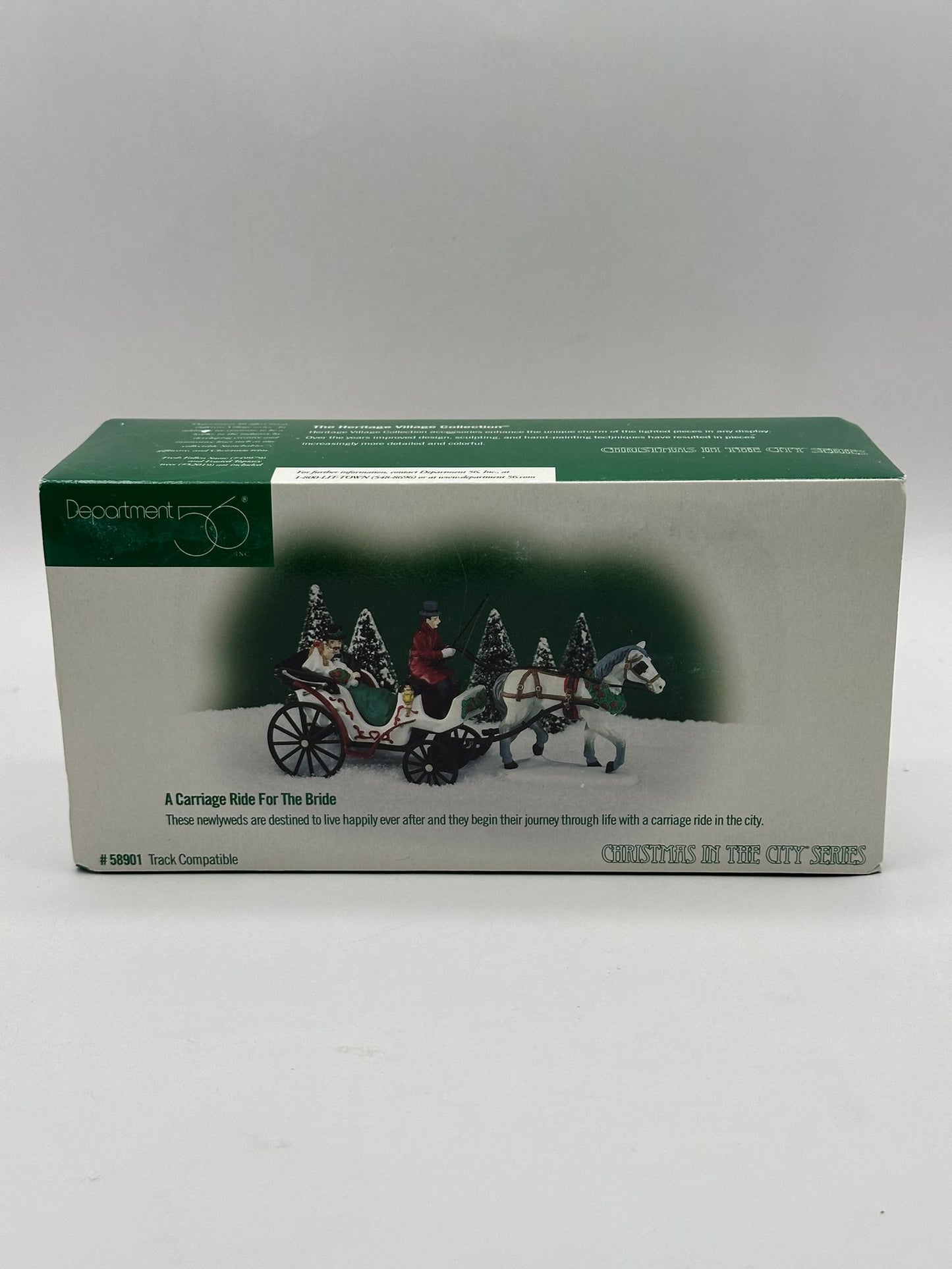 Department 56 - A Carriage Ride For The Bride - Christmas in the City